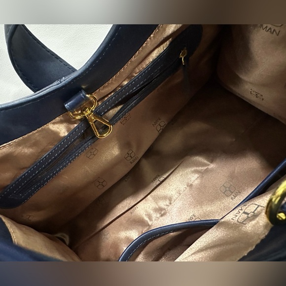 Beautiful Blue Iman Purse - Picture 6 of 6